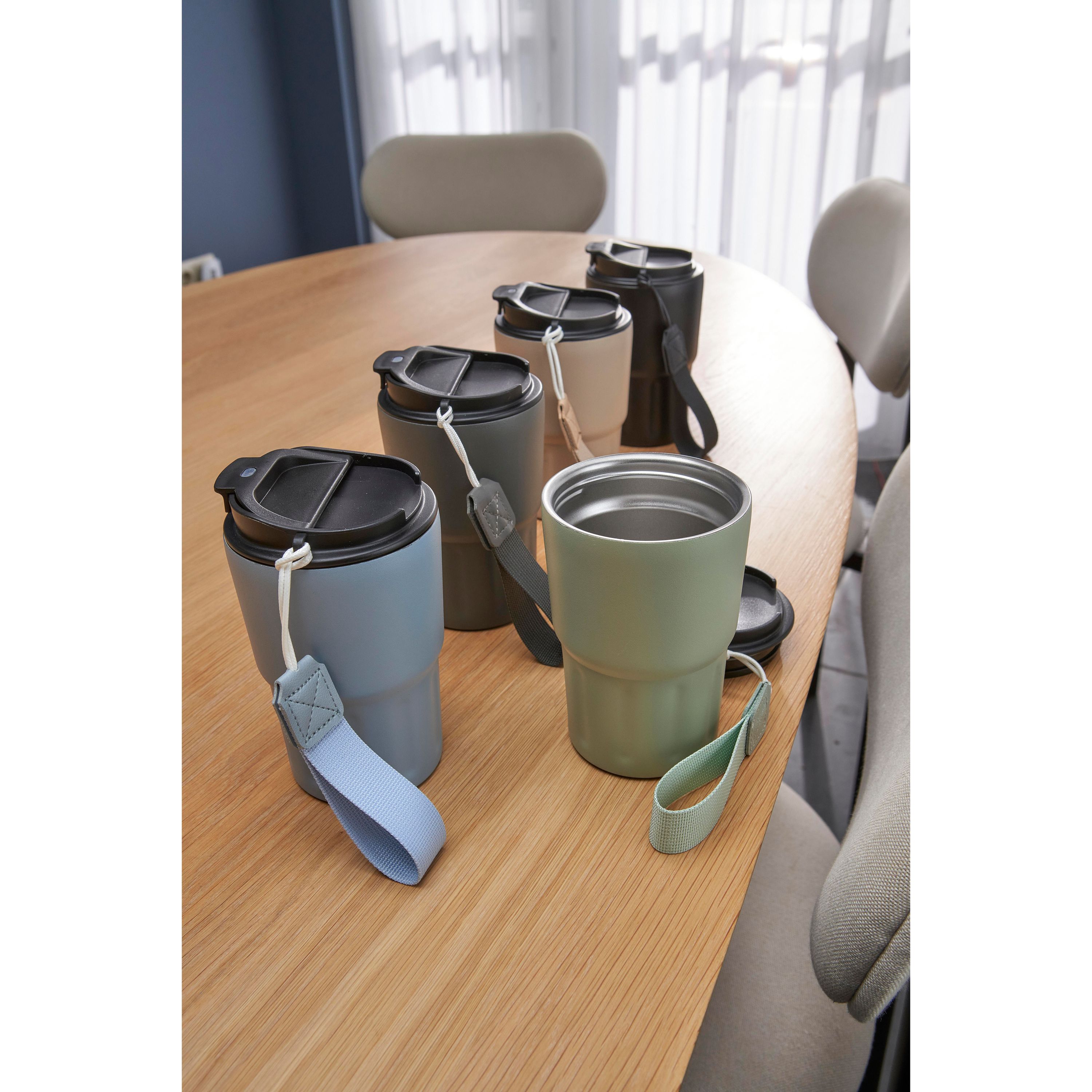 Doppelwandiger Becher aus Edelstahl Louisa - grau-884