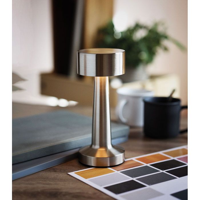USB-Tischlampe Metall HIERLUZ - mattsilber-829