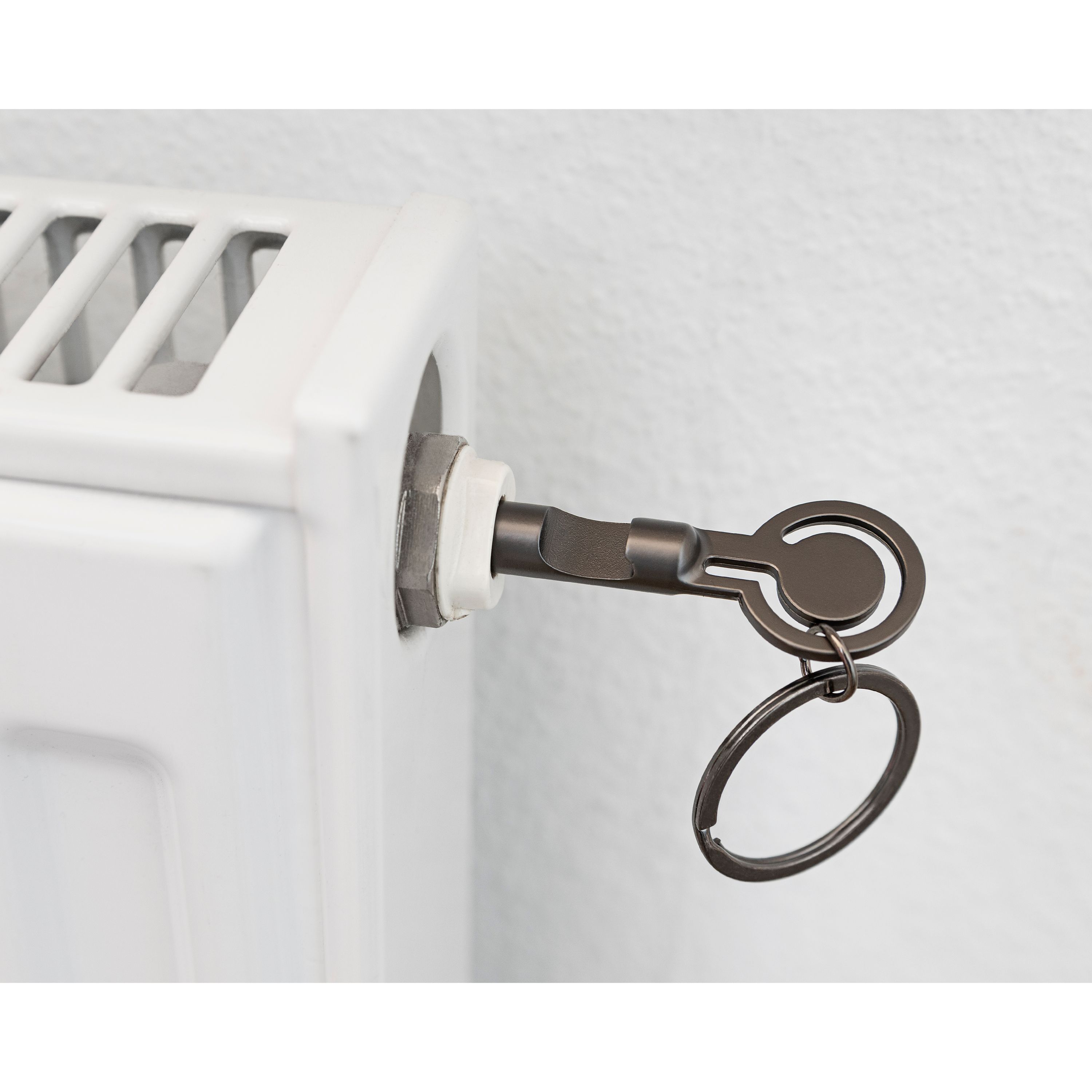 Metmaxx® Schlüsselanhänger "KeyBuddyTrio" - gunmetal-987