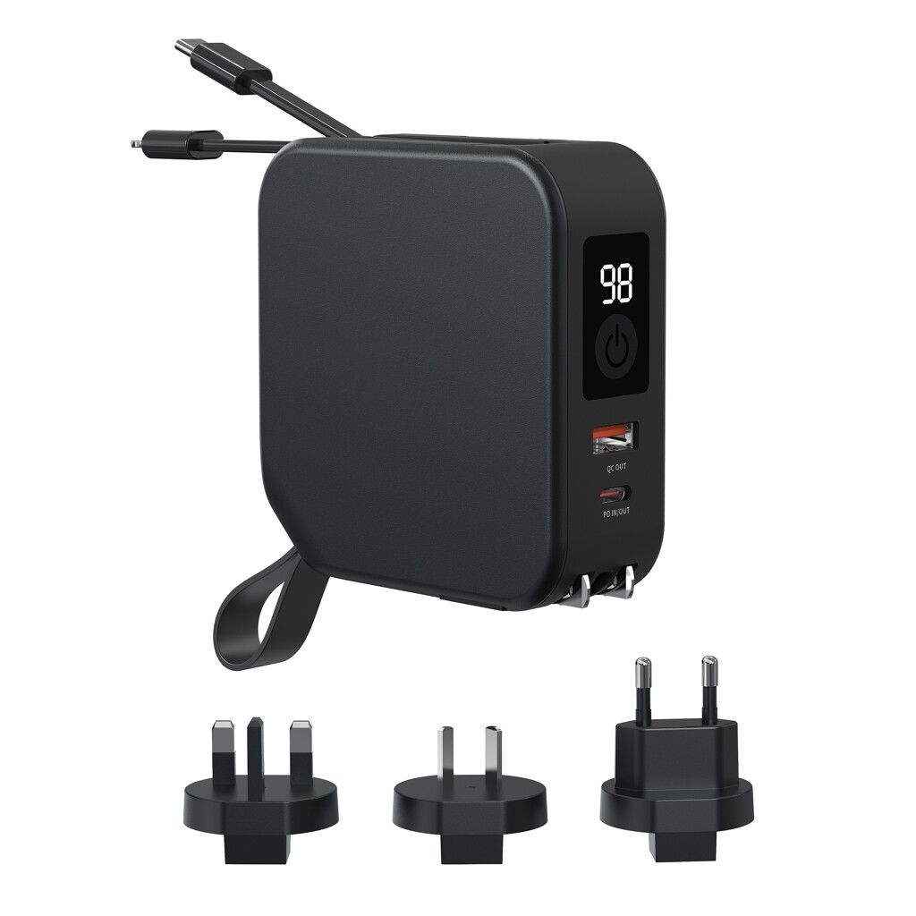 Urban Vitamin Saratoga 5-in-1 universal Charger - schwarz-752