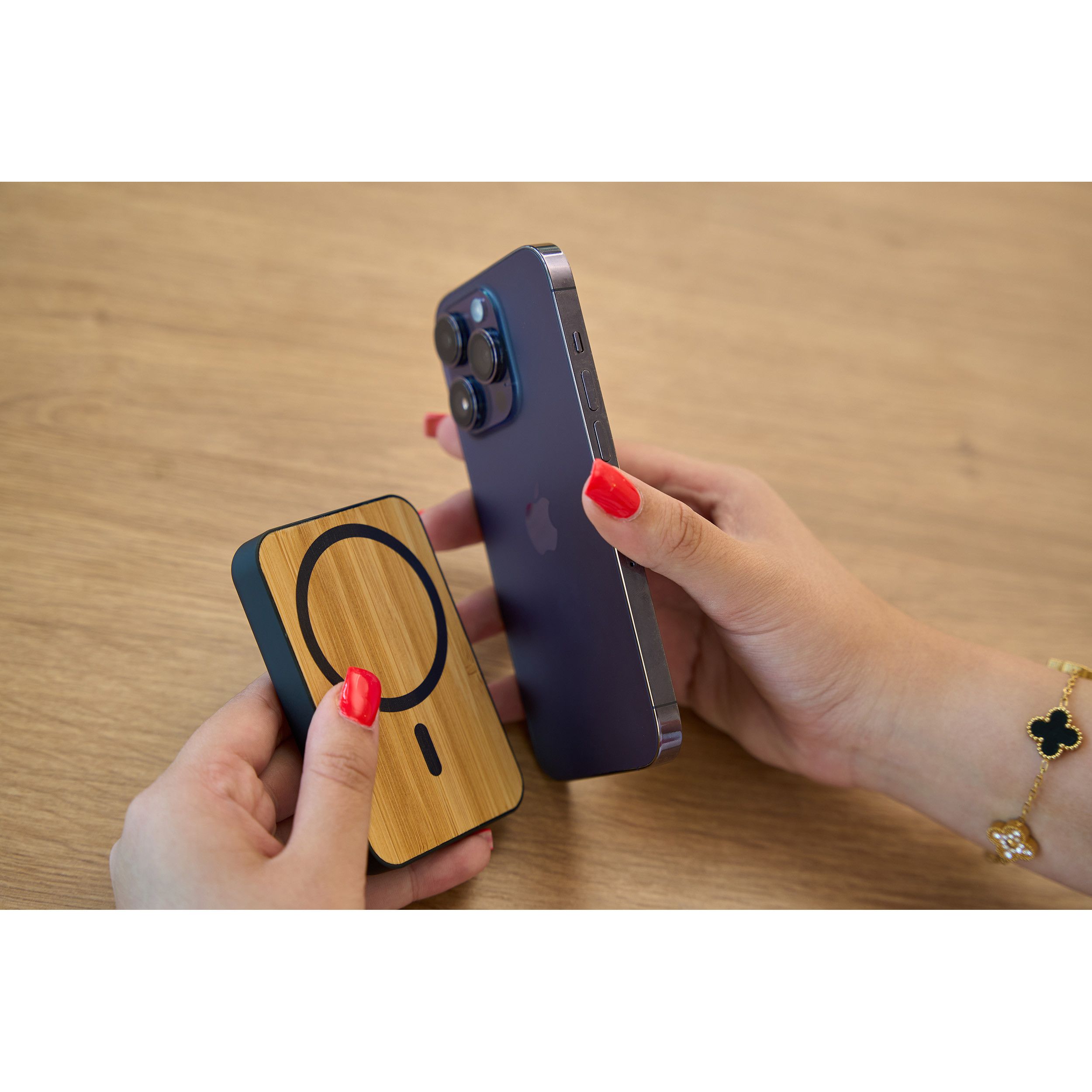 Wireless Powerbank 5.000 mAh Cairo - beige-365
