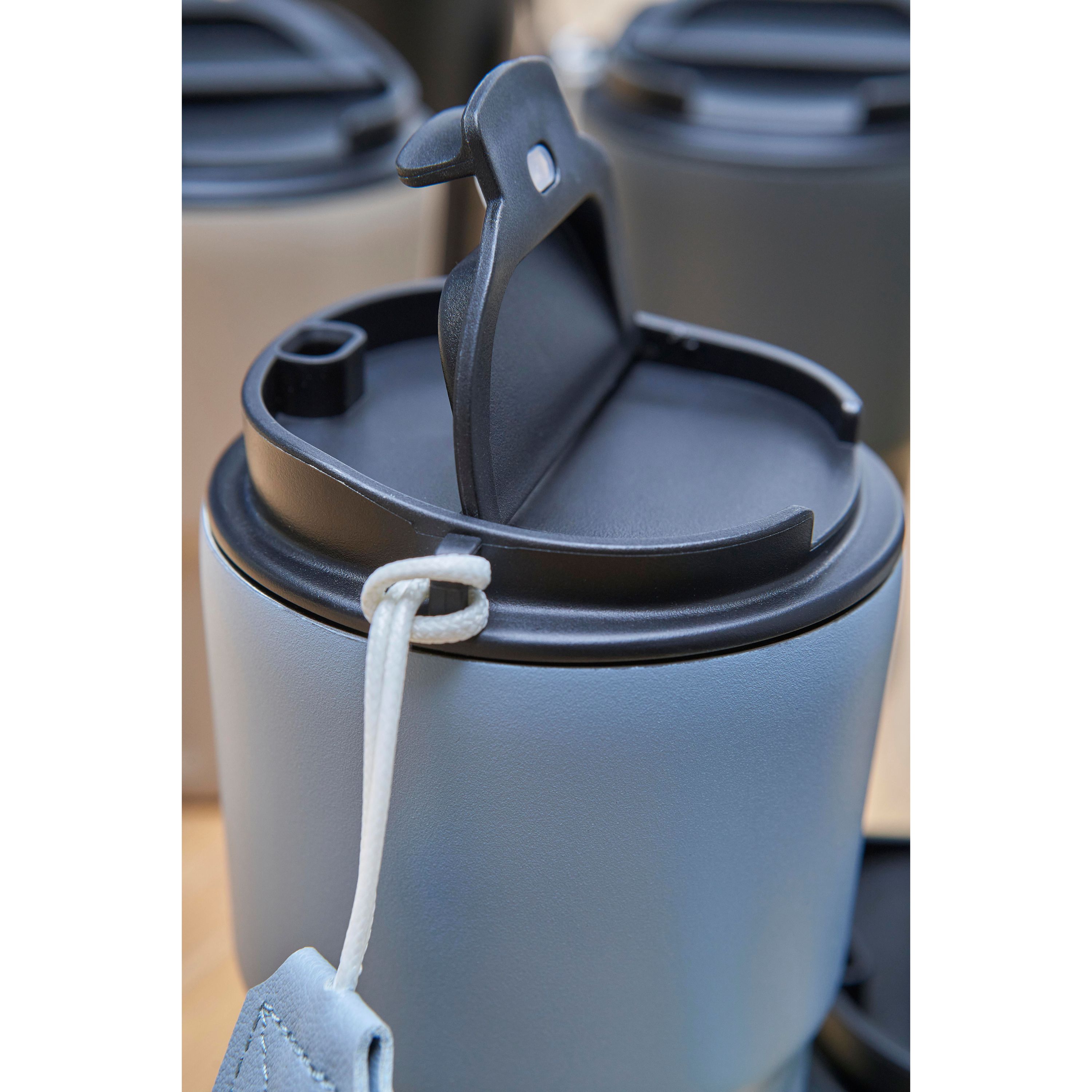 Doppelwandiger Becher aus Edelstahl Louisa - grau-829