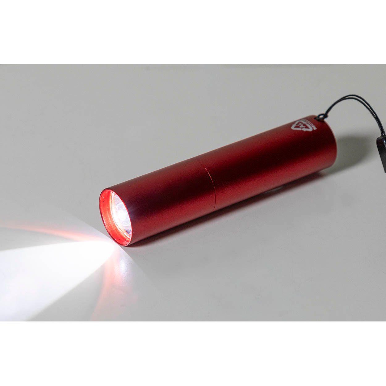 Chargelight Tone wiederaufladbare Taschenlampe aus recyceltem Aluminium - rot-86
