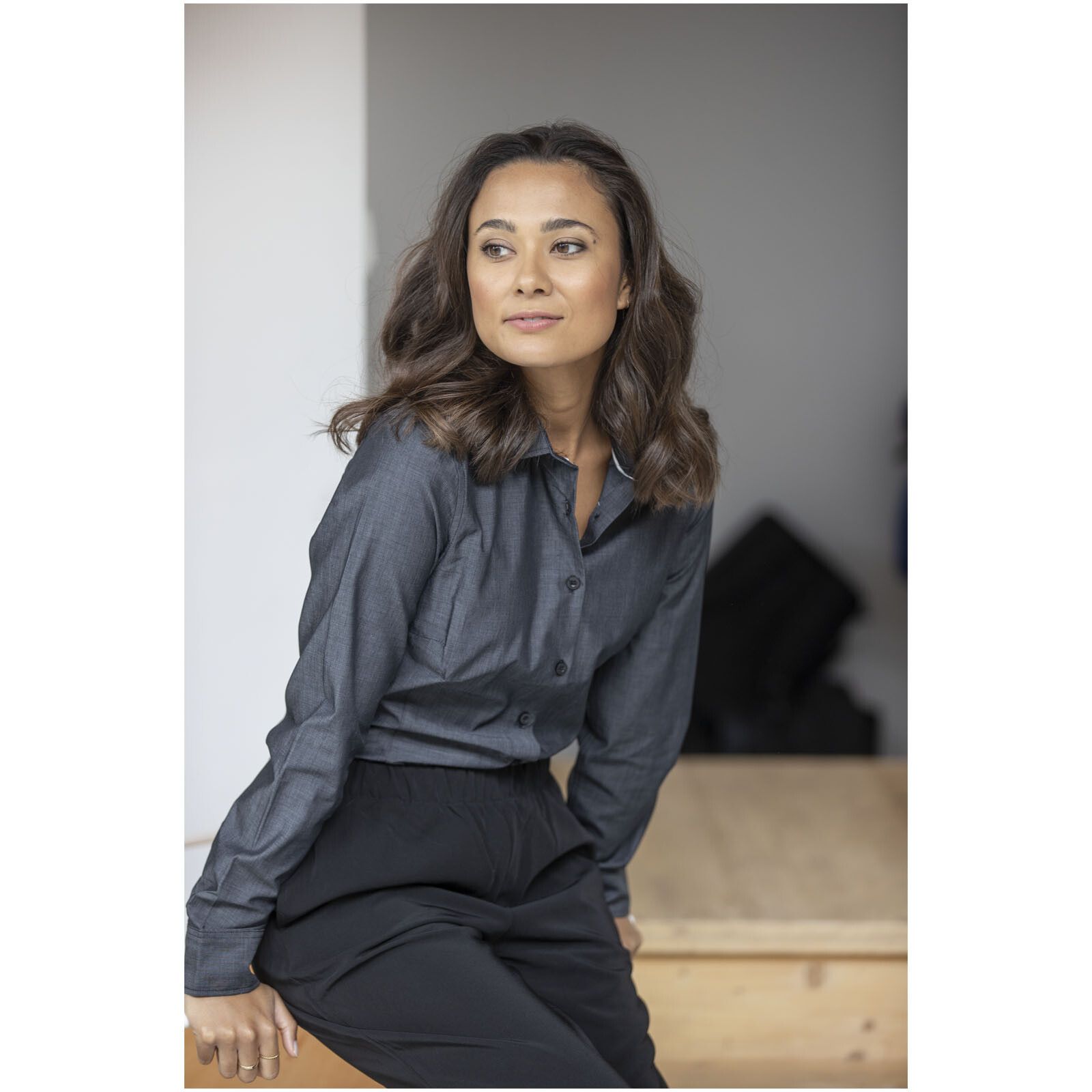 Cuprite Langarm Shirt aus Bio-Baumwolle für Damen - schwarz - L-37