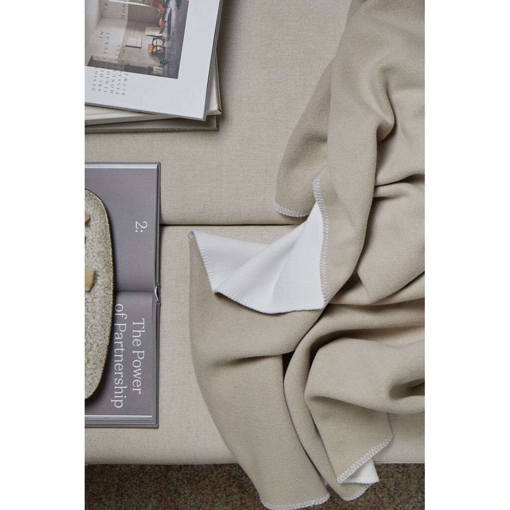 VINGA Moulton Decke aus GRS rPET - beige-441