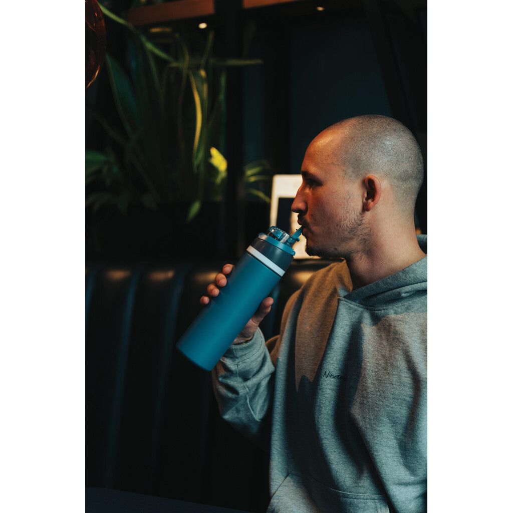 Omni Sip verschließbare Flasche aus RCS-reSteel, 720ml - blau-583